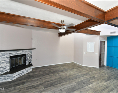 3212 Canyon Point Lane - Photo Thumbnail 24