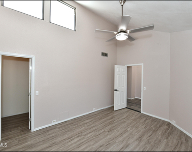 3212 Canyon Point Lane - Photo Thumbnail 36