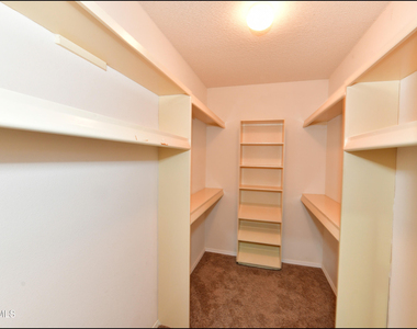 3212 Canyon Point Lane - Photo Thumbnail 34