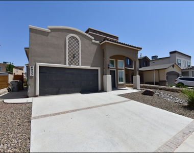 6933 Copper Town Drive - Photo Thumbnail 2