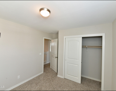 6933 Copper Town Drive - Photo Thumbnail 31