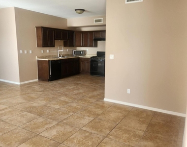 14312 Pancho Gonzalez Court - Photo Thumbnail 4
