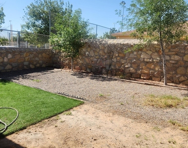14312 Pancho Gonzalez Court - Photo Thumbnail 19