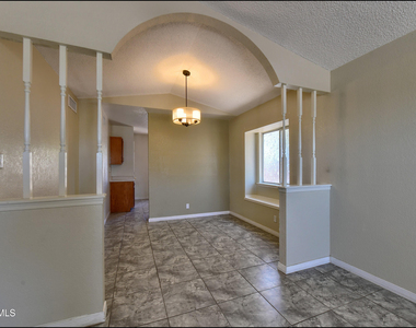 7317 Desierto Rico Avenue - Photo Thumbnail 10