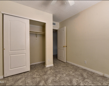 7317 Desierto Rico Avenue - Photo Thumbnail 31