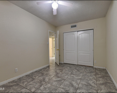 7317 Desierto Rico Avenue - Photo Thumbnail 27