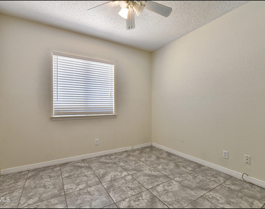 7317 Desierto Rico Avenue - Photo Thumbnail 30
