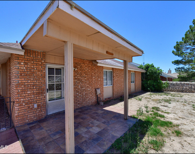 7317 Desierto Rico Avenue - Photo Thumbnail 35