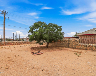 12320 Robert Dahl Drive - Photo Thumbnail 16