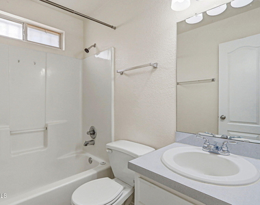 12320 Robert Dahl Drive - Photo Thumbnail 14