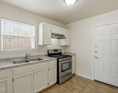 12320 Robert Dahl Drive - Photo Thumbnail 8