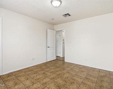 12320 Robert Dahl Drive - Photo Thumbnail 11