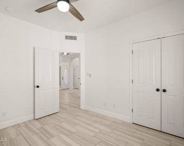 11309 Loma Linda Circle - Photo Thumbnail 28
