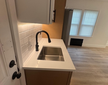 51 Marion Street - Photo Thumbnail 5
