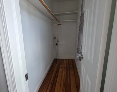 70 Westfield Avenue - Photo Thumbnail 18