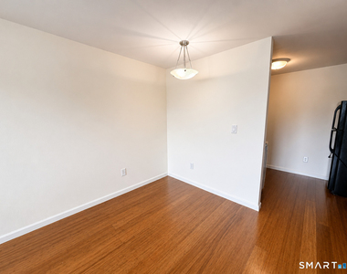 1168 Main Street - Photo Thumbnail 2