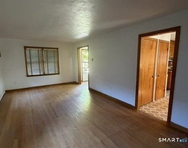 64 Macauley Avenue - Photo Thumbnail 5