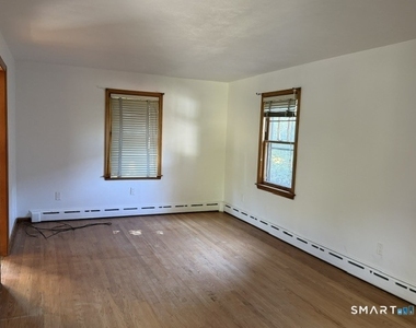 64 Macauley Avenue - Photo Thumbnail 2