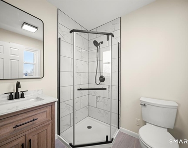 25 Greenview Drive - Photo Thumbnail 17