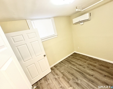 135 Main Street - Photo Thumbnail 5