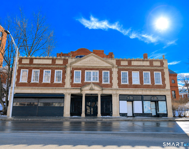 135 Main Street - Photo Thumbnail 11