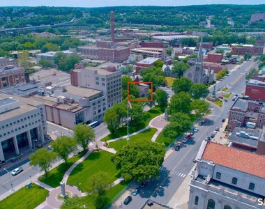 135 Main Street - Photo Thumbnail 14