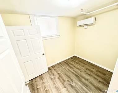 135 Main Street - Photo Thumbnail 6