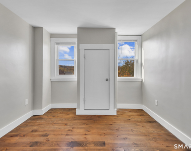 82-86 Water Street - Photo Thumbnail 13