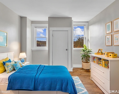 82-86 Water Street - Photo Thumbnail 2