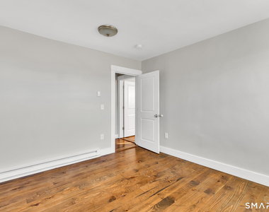 82-86 Water Street - Photo Thumbnail 14