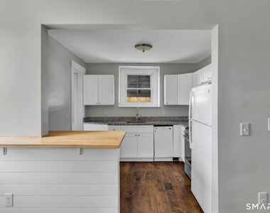 82-86 Water Street - Photo Thumbnail 6