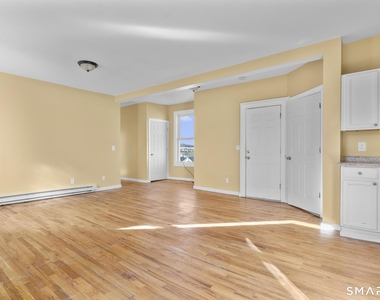 691 Main Street - Photo Thumbnail 1