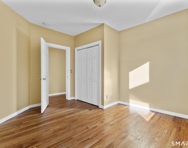 691 Main Street - Photo Thumbnail 11