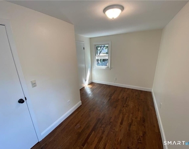 111 Greenwich Avenue - Photo Thumbnail 8