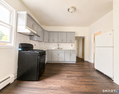 3 Spring Hill Avenue - Photo Thumbnail 7