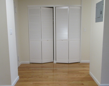 2600 Park Avenue - Photo Thumbnail 4