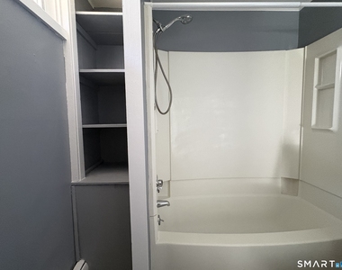 31-35 Warwick Street - Photo Thumbnail 5