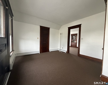 366 Tolland Street - Photo Thumbnail 9