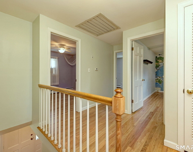 352 Hitching Post Drive - Photo Thumbnail 31