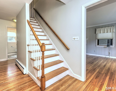 352 Hitching Post Drive - Photo Thumbnail 10
