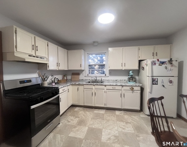 124 Thorpe Street - Photo Thumbnail 11