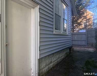 124 Thorpe Street - Photo Thumbnail 20