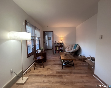 124 Thorpe Street - Photo Thumbnail 3
