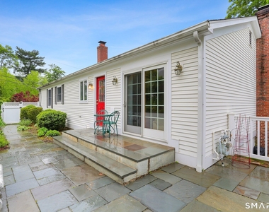 310 Main Street - Photo Thumbnail 27