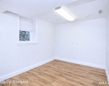 310 Main Street - Photo Thumbnail 20