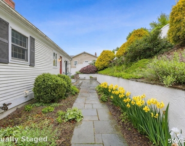 310 Main Street - Photo Thumbnail 29
