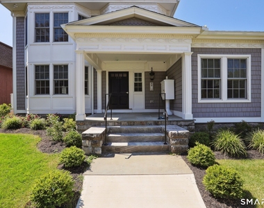 138 Deer Hill Avenue - Photo Thumbnail 1