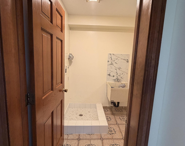 69 Mountford Street - Photo Thumbnail 8