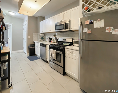 258 Nicoll Street - Photo Thumbnail 7