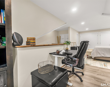 462 Glendale Avenue - Photo Thumbnail 22